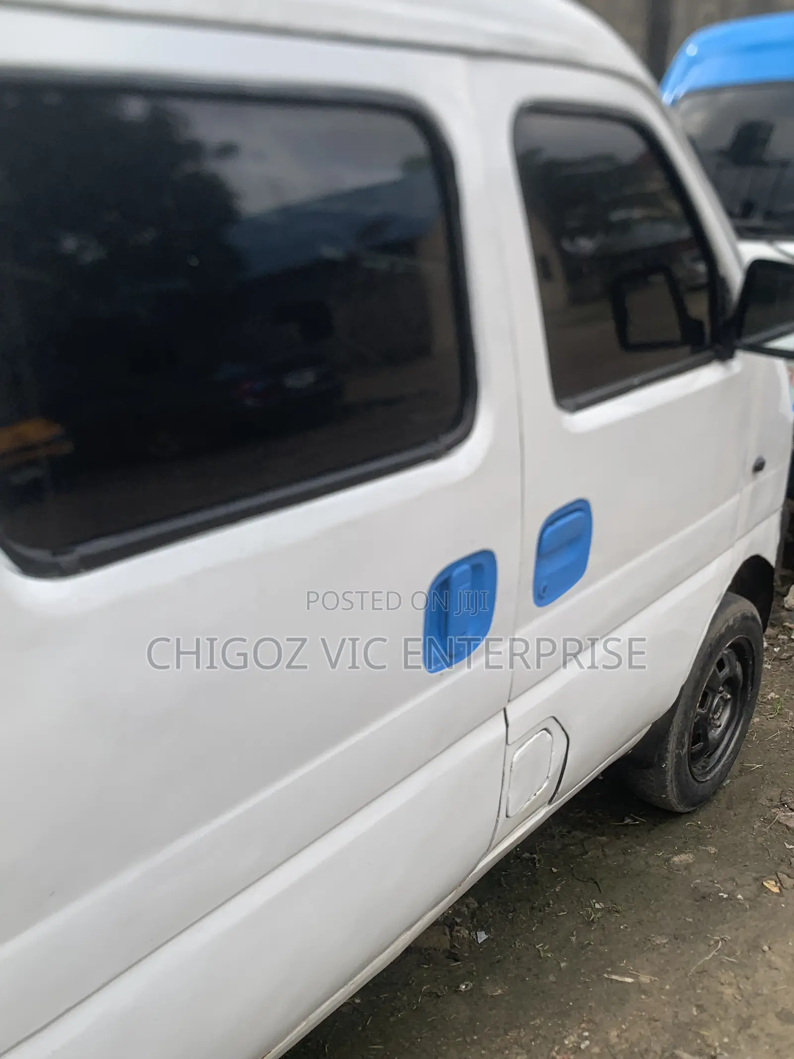 Suzuki APV Minibus 2006 White
