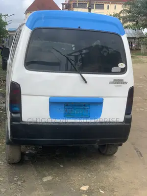 Suzuki APV Minibus 2006 White