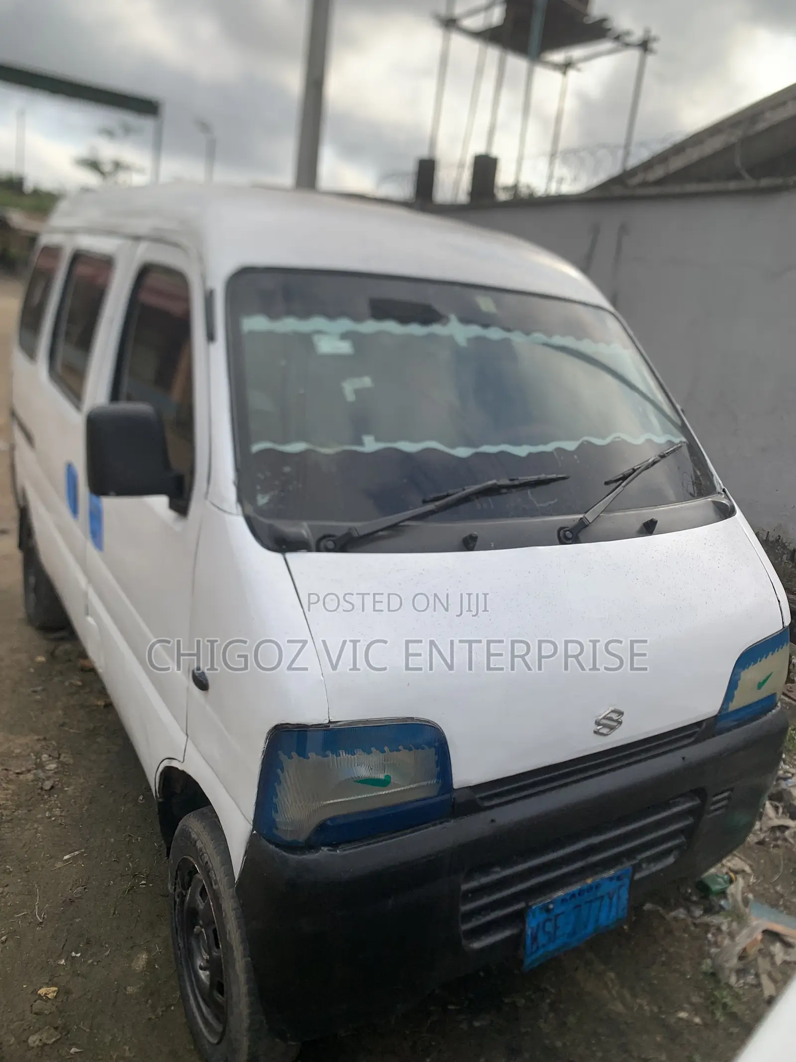Suzuki APV Minibus 2006 White