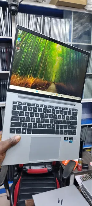 Laptop HP EliteBook 840 G9 16GB Intel Core i7 SSD 512GB