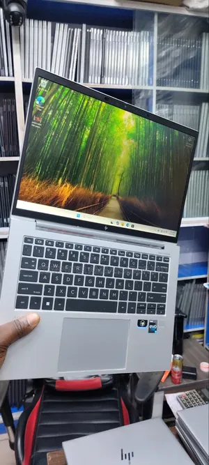 Laptop HP EliteBook 840 G9 16GB Intel Core i7 SSD 512GB