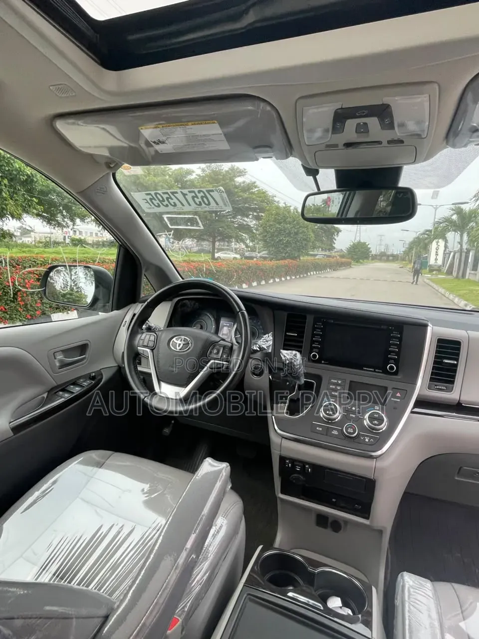 Toyota Sienna 2019 Gray