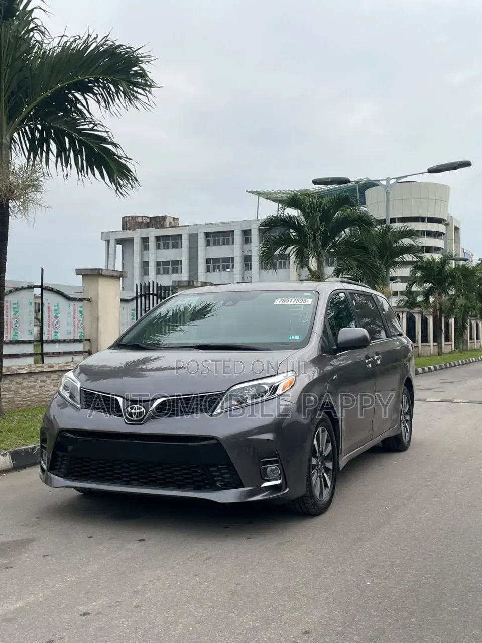 Toyota Sienna 2019 Gray