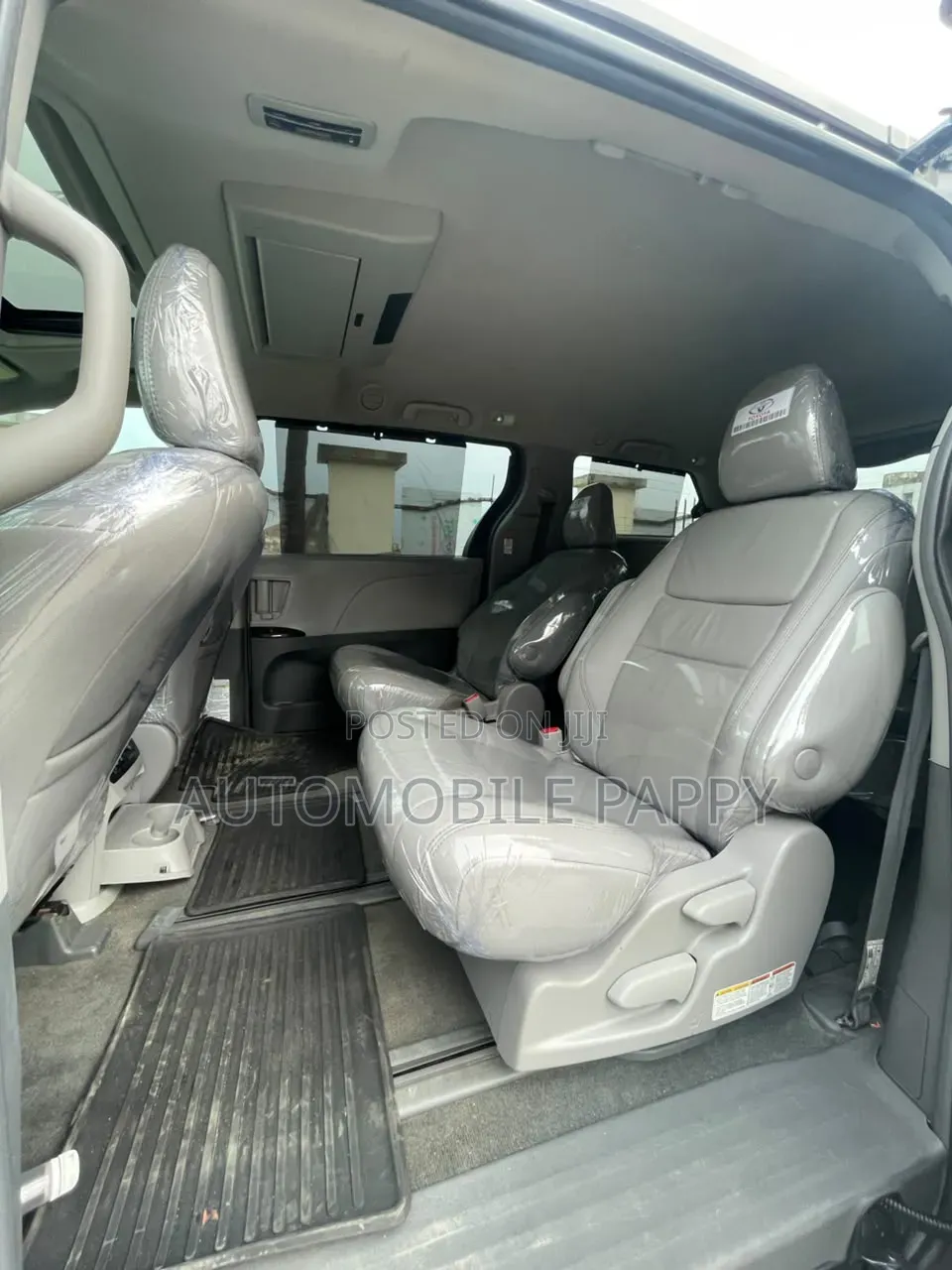 Toyota Sienna 2019 Gray