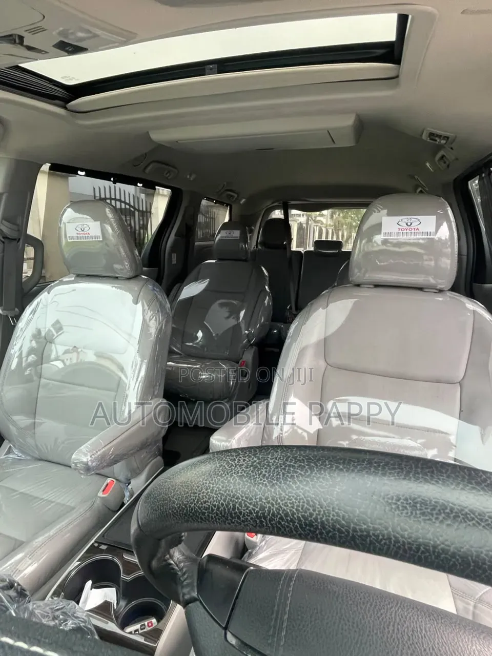 Toyota Sienna 2019 Gray
