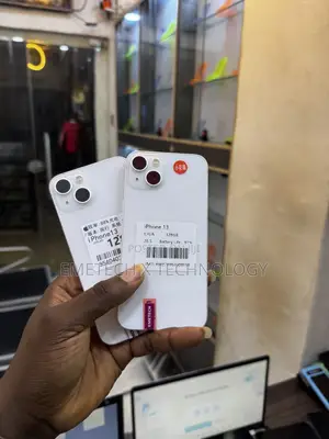 Apple iPhone 13 128 GB White
