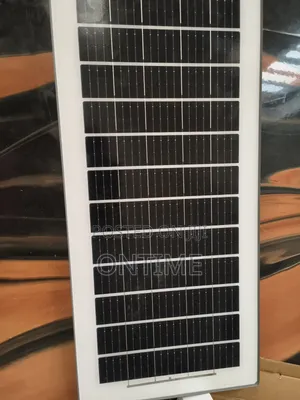 200w Solar Light