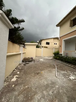 5bdrm Duplex in 1St Avenue Gwarinpa for rent