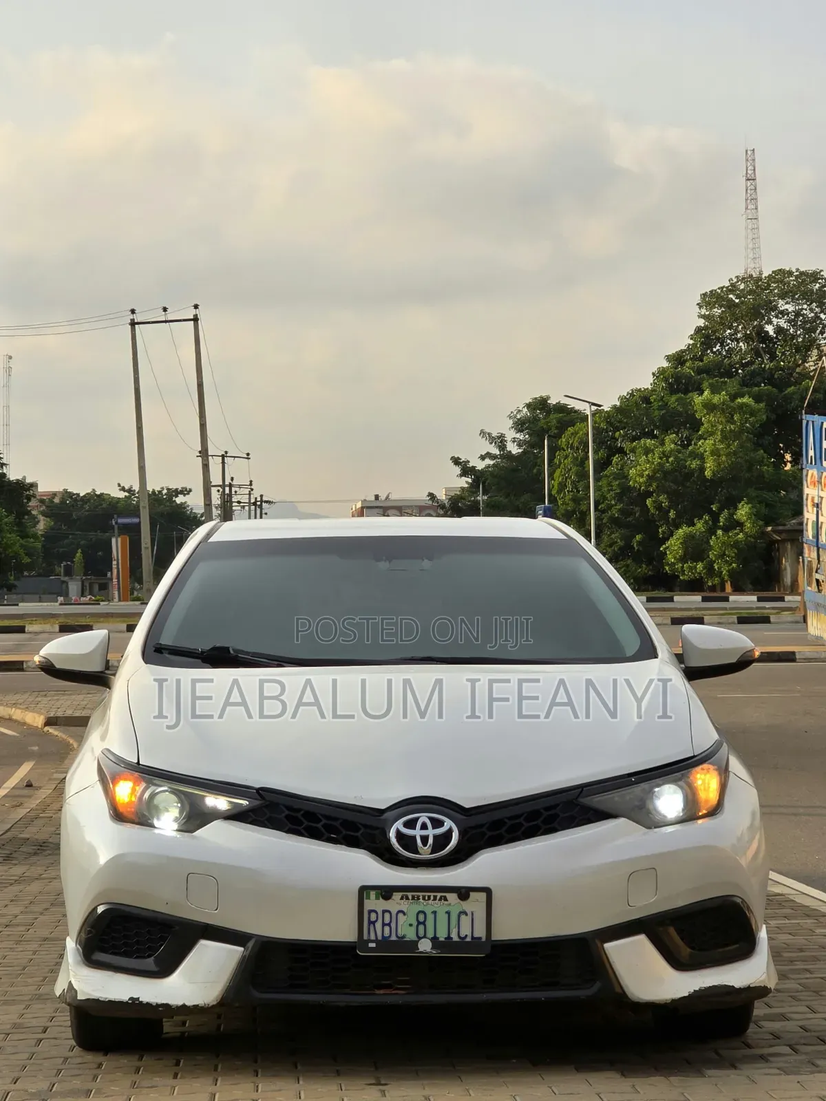 Toyota Corolla 2017 White