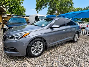 Hyundai Santa Fe 2015 Gray