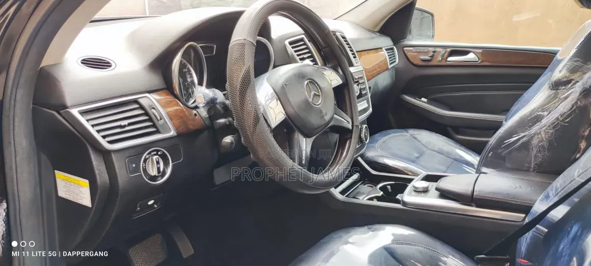 Mercedes-Benz M Class 2012 Black