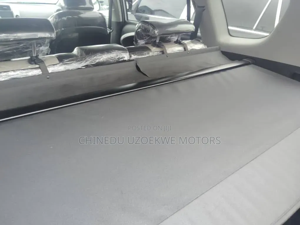 Toyota RAV4 2011 Silver