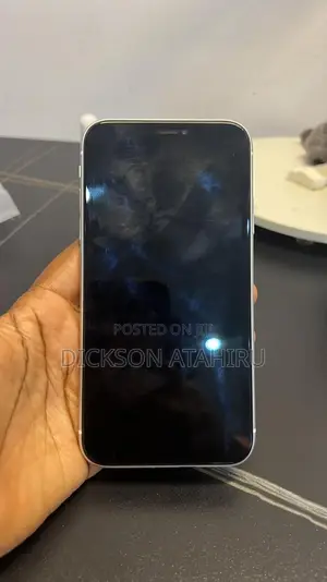 New Apple iPhone XR 128 GB Red