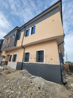 2bdrm Block of Flats in Lugbe Behind Dunamis, FHA for rent