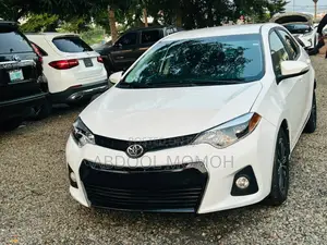 Toyota Corolla S 4dr Sedan (1.8L 4cyl CVT) 2014 White