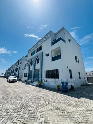 4bdrm Duplex in Max Estate, Lagos Island / Lagos Island for rent