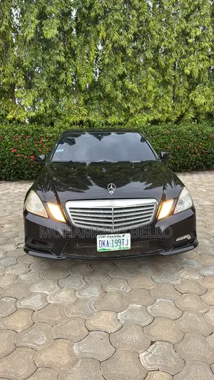 Mercedes-Benz E550 2012 Black