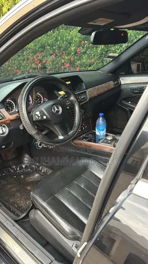 Mercedes-Benz E550 2012 Black