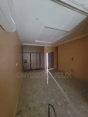 4bdrm Townhouse / Terrace in Lugbe Dunamis, FHA for rent