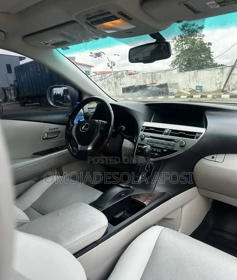 Lexus RX 2011 Silver