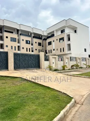 5bdrm Duplex in In Main Guzape for sale