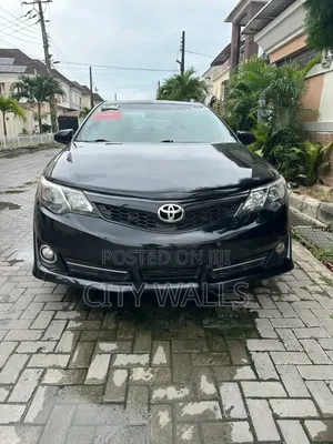 Toyota Camry 2014 Black