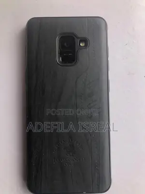 Samsung Galaxy A8 32 GB Black