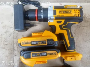 68 Volt Dewalt Cordless Drilling Machine