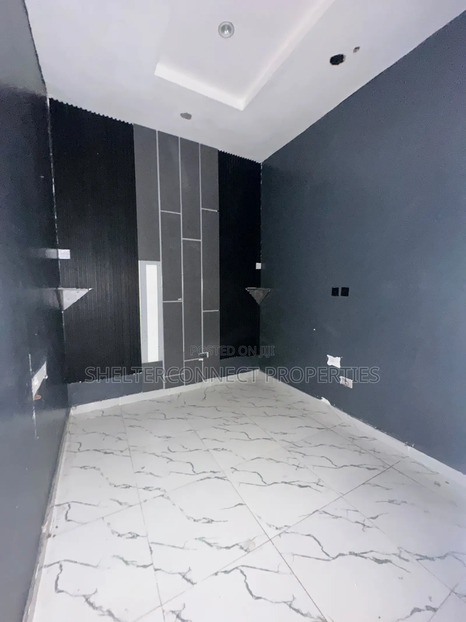 4bdrm Duplex in Ikota Gra for rent