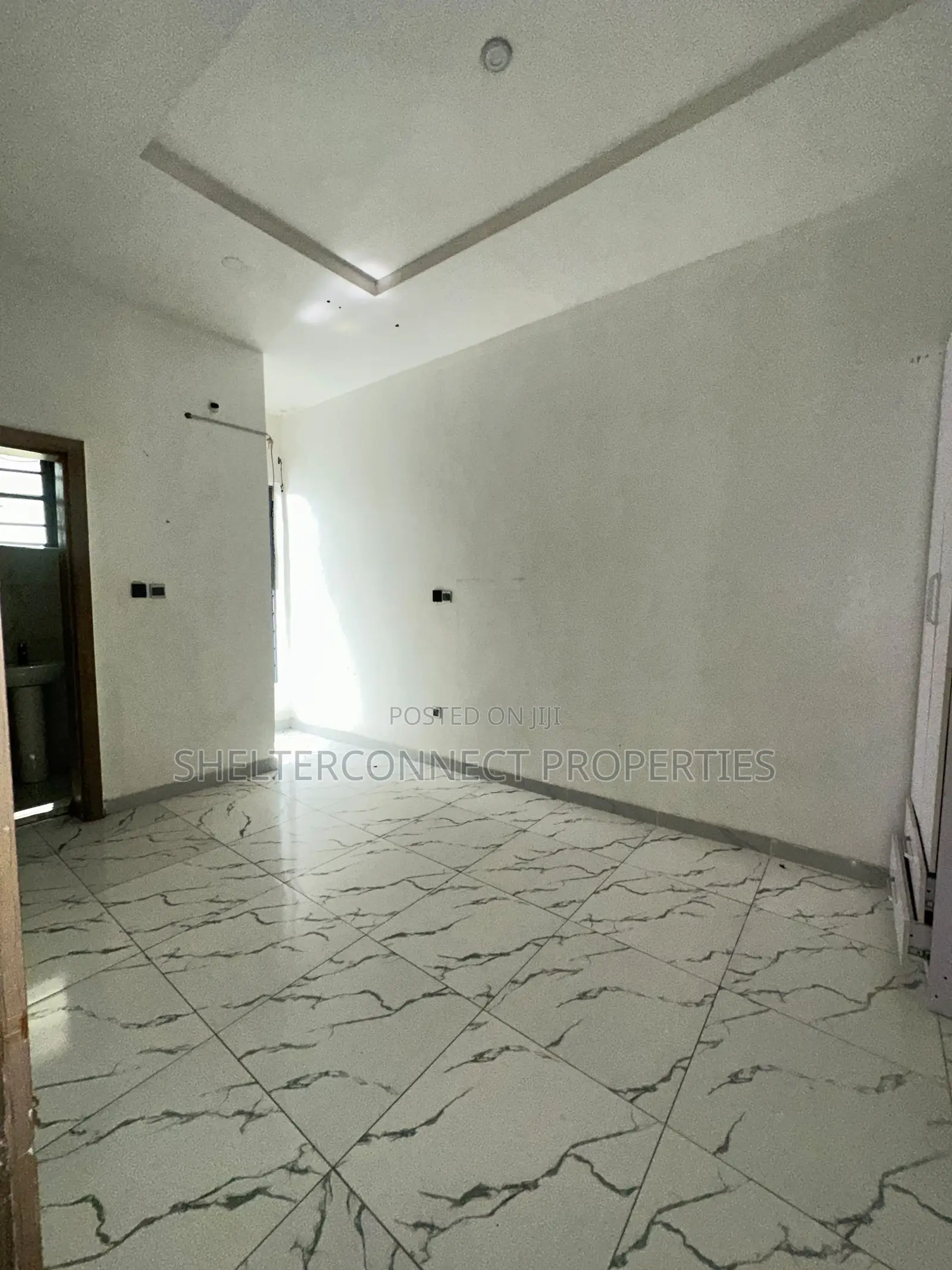 4bdrm Duplex in Ikota Gra for rent
