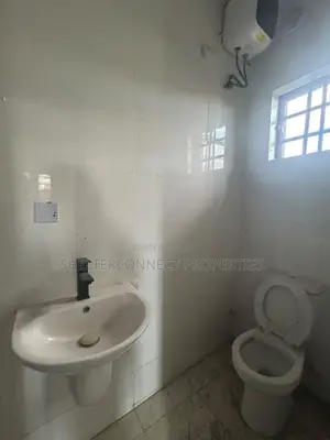 2bdrm Apartment in Lekki Scheme 2, Ajah for rent
