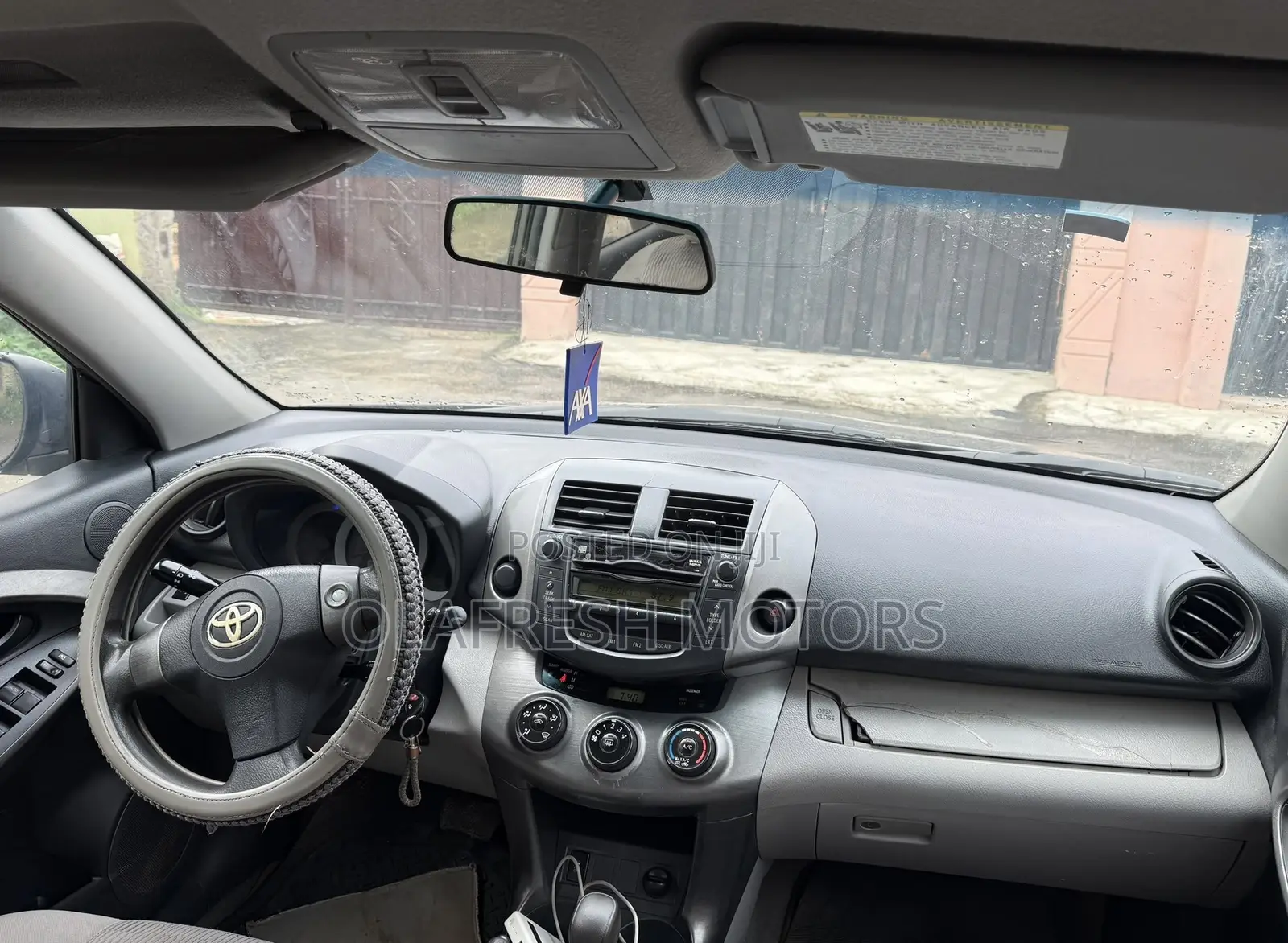Toyota RAV4 2011 Brown