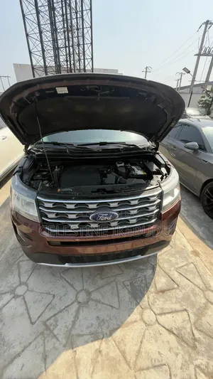 Ford Explorer 2016 Maroon