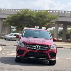 Mercedes-Benz GLE-Class 2016 Red