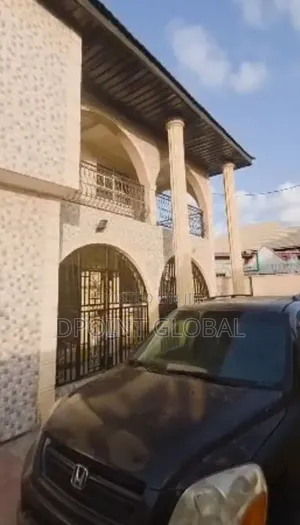 11bdrm Duplex in In Estate, Ejigbo / Ejigbo for sale