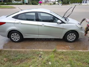 Hyundai Accent 2014 Silver