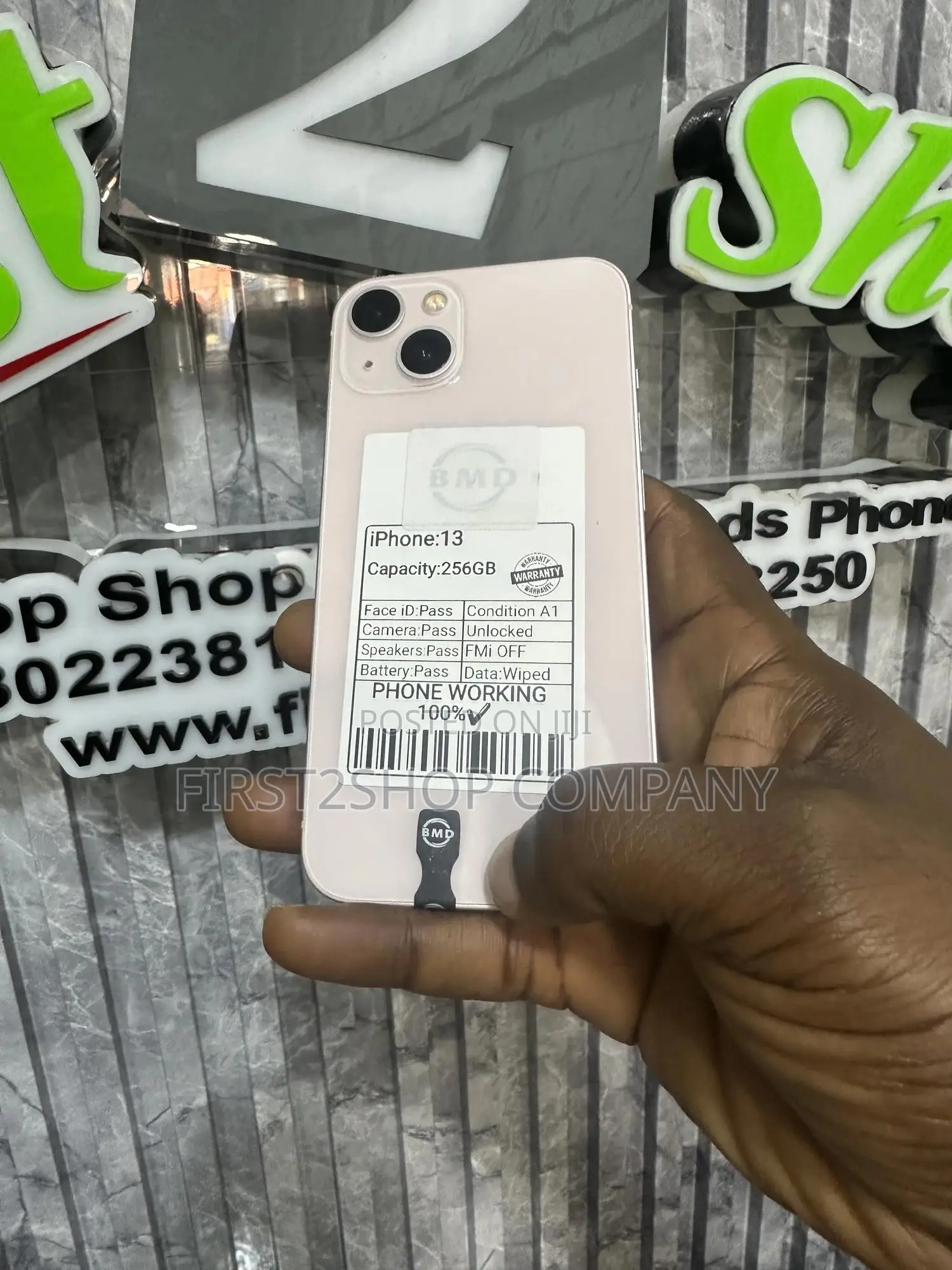 Apple iPhone 13 256 GB Pink