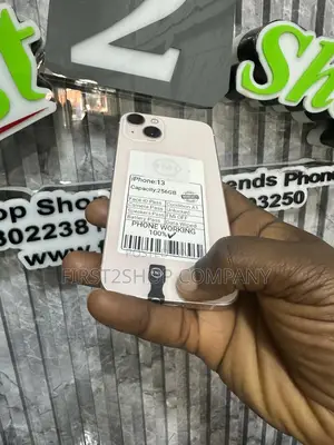 Apple iPhone 13 256 GB Pink