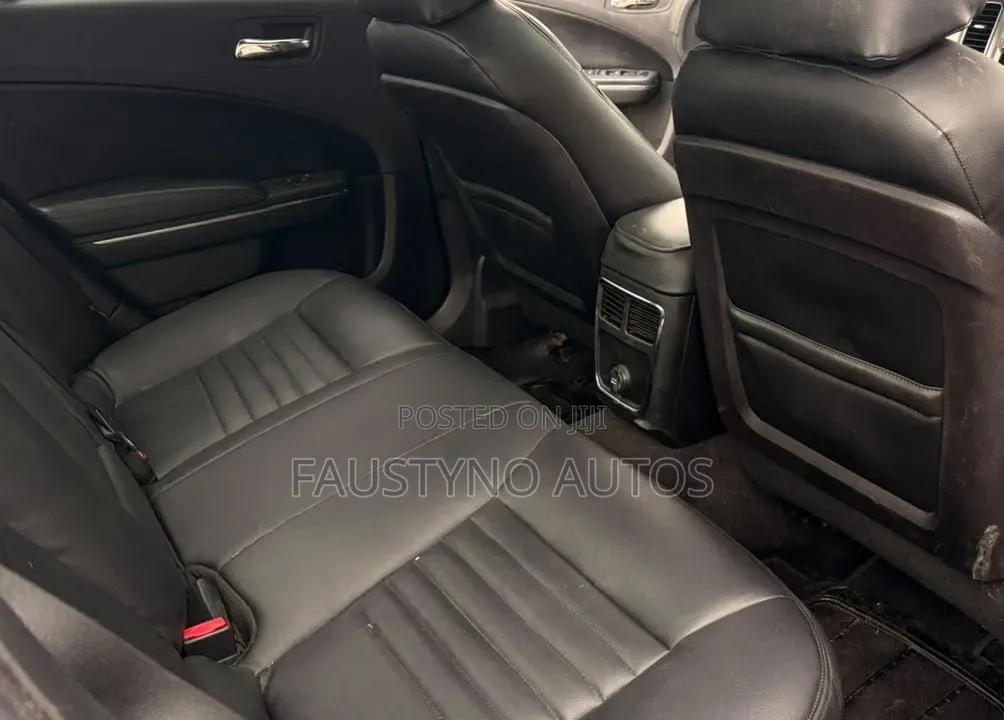 Dodge Charger R/T 2011 Gray