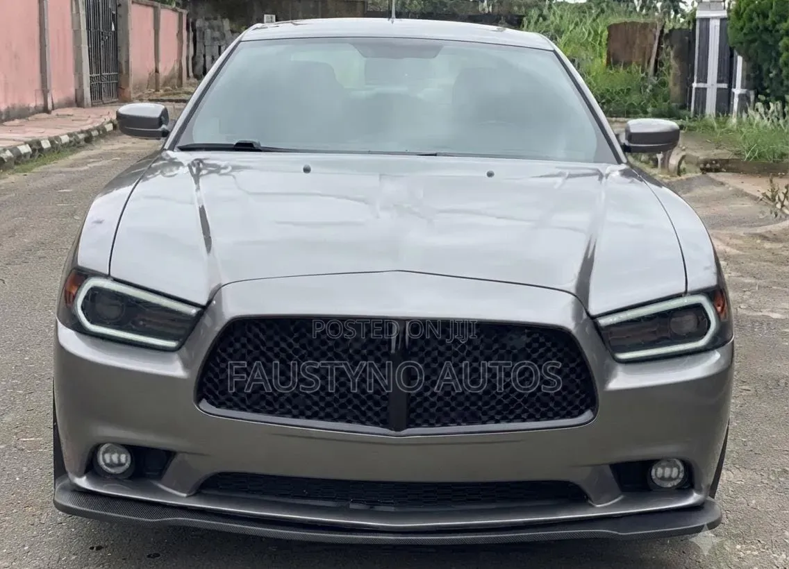 Dodge Charger R/T 2011 Gray
