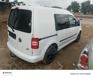Volkswagen Caddy 2016 White