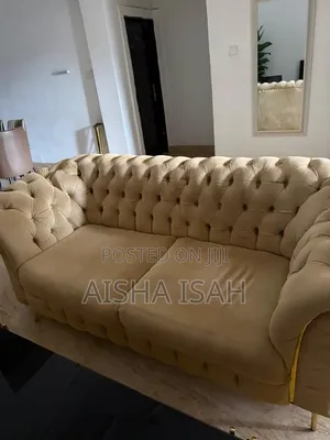 7 Sitters Couch