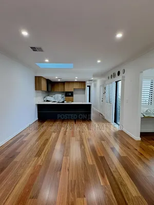 Timber Flooring Surface Finishing