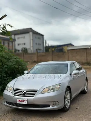 Lexus ES 350 2011 Silver