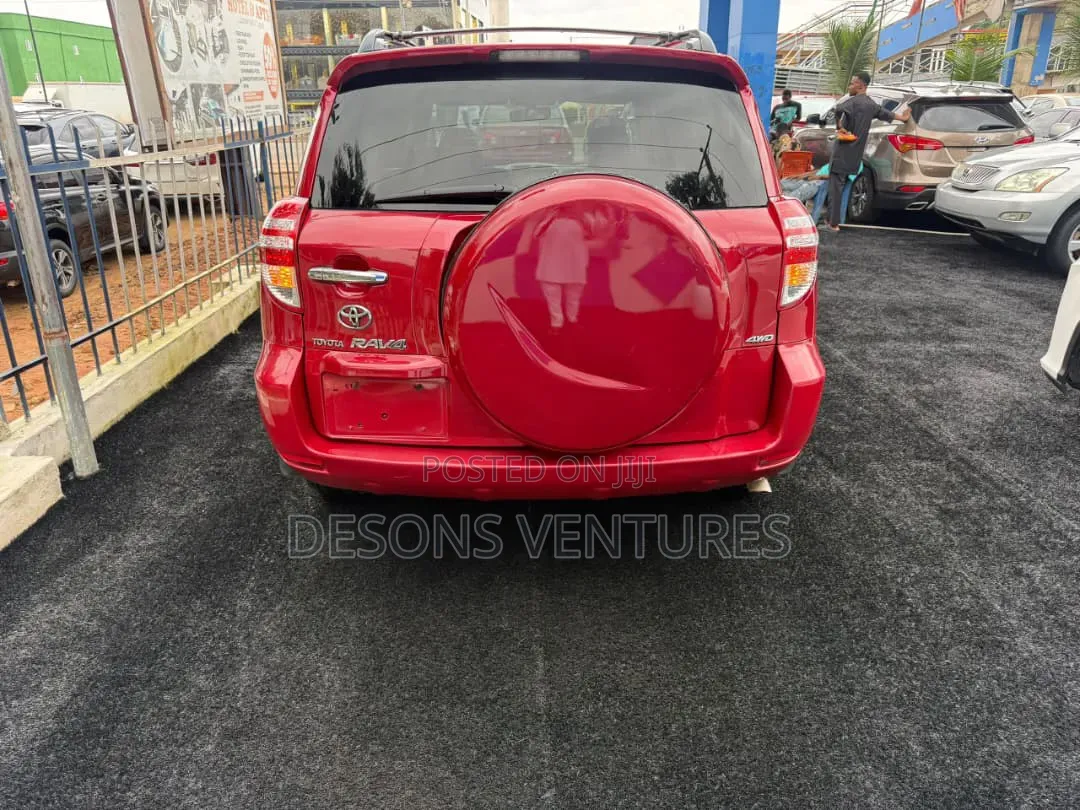 Toyota RAV4 2007 Red