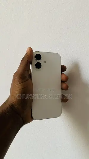 Apple iPhone 16 256 GB White