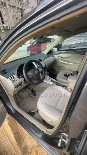 Toyota Corolla 2013 Gray