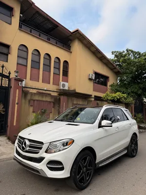 Mercedes-Benz GLE-Class 2016 White