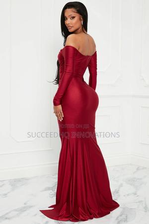 Burgundy Off-Shoulder Sweetheart Gown With Thigh Slit
