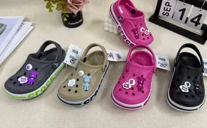 Children's Lightweight Clog Sandals With Decorative Shoe Charms